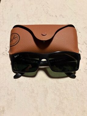 Ray-Ban Black Sunglasses with Tan Leather Case
